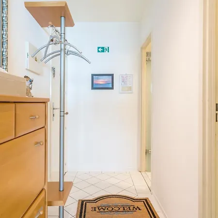 Apartment Luxueuze Vakantiestudio Met Zeezicht En Terras In Ostende