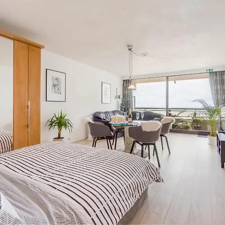 Luxueuze Vakantiestudio Met Zeezicht En Terras In
